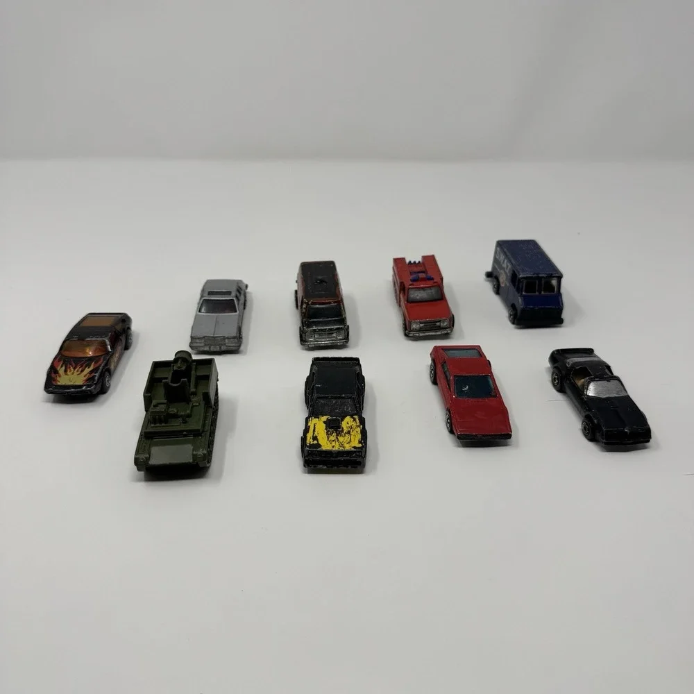 Lot of 9 Vintage 70s 80s Hot Wheels Matchbox Die Cast Cars Toys Used Played